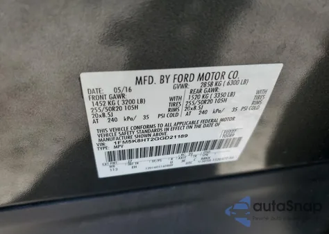 2016 Ford Explorer Platinum z USA, uszkodzony, nr VIN 1FM5K8HT2GGD21189